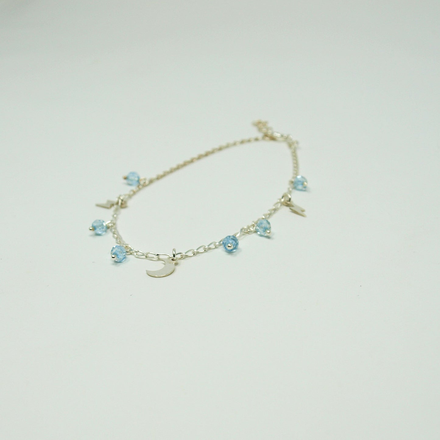 Pulsera de plata para mujer con chatones y bolas de cristal