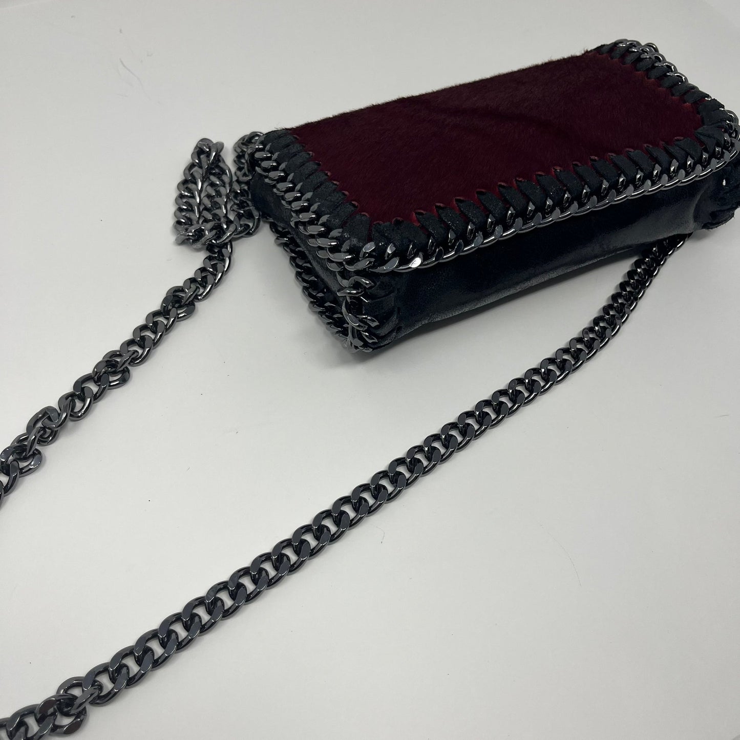 Bolso de piel con cadena - Mooncolors.es