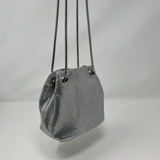 Bolso cubierta metálica color plata - Mooncolors.es